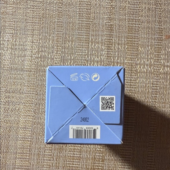 Then I met you
The giving essence - Picture 5 of 5